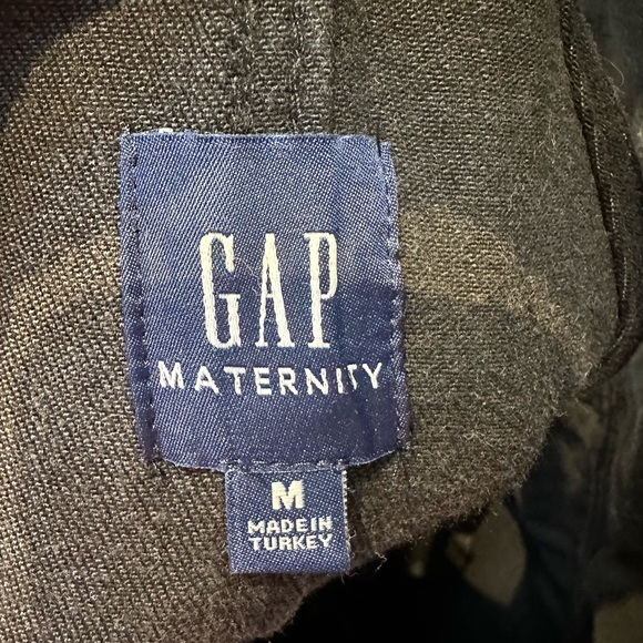 Gap Denim Maternity Overalls in Black (size M) - Picture 2 of 7